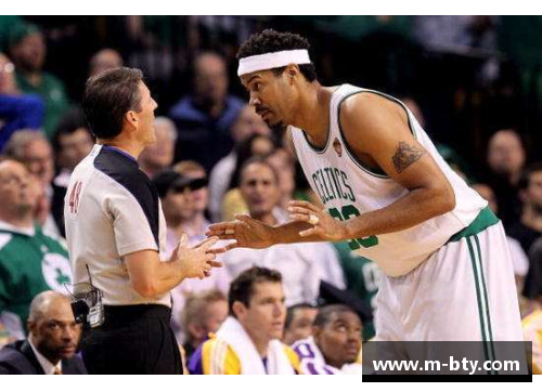 NBA裁判员名单：谁是本赛季的关键角色？
